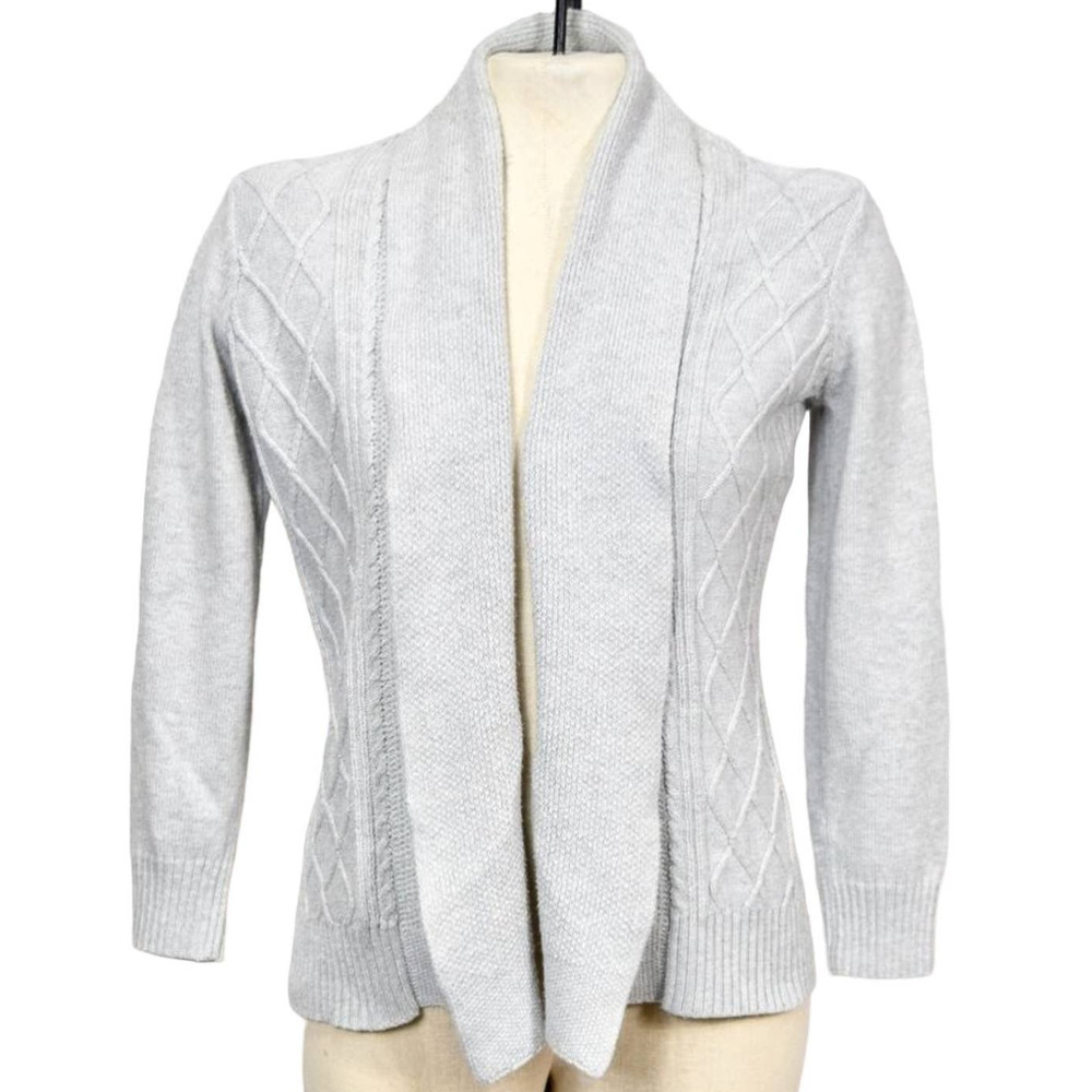 EDDIE BAUER-  light grey knitted long sleeve cardigan women's size Medium